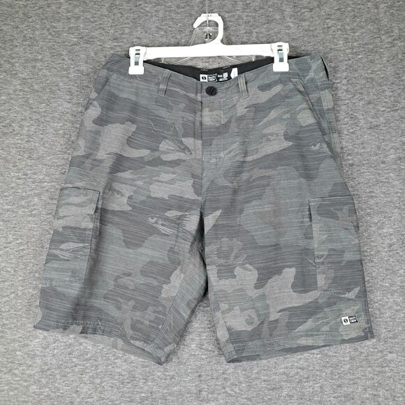 SALTY CREW Mens Shorts Sz 32 Hybrid CAMO Striped Walking Swim Casual Golf Fish - Picture 1 of 12